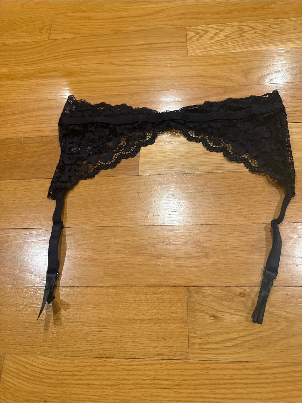 The Escante collection black lace guard belt size large .